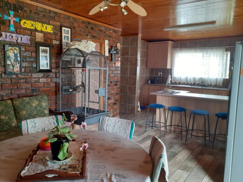 2 Bedroom Property for Sale in Albertinia Western Cape